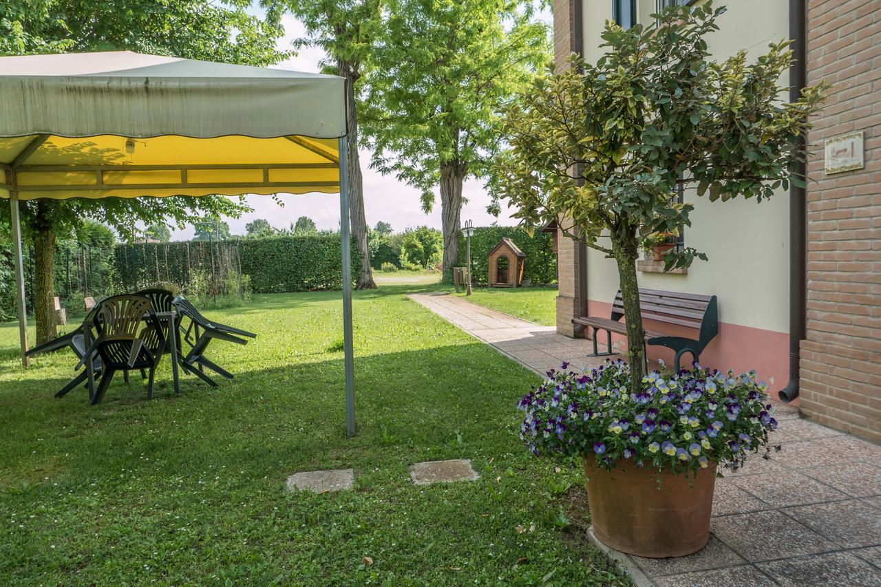 Agriturismo Alla Casella Ferrara Eksteriør bilde